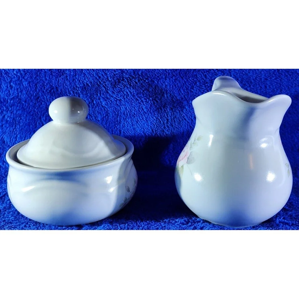 Pfaltzgraff Tea Rose Cream & Sugar Set